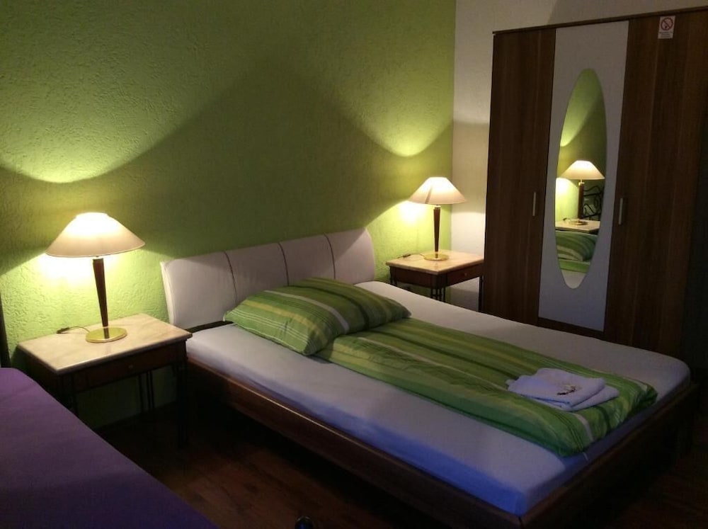 Hotel Feiertag — Pforzheim