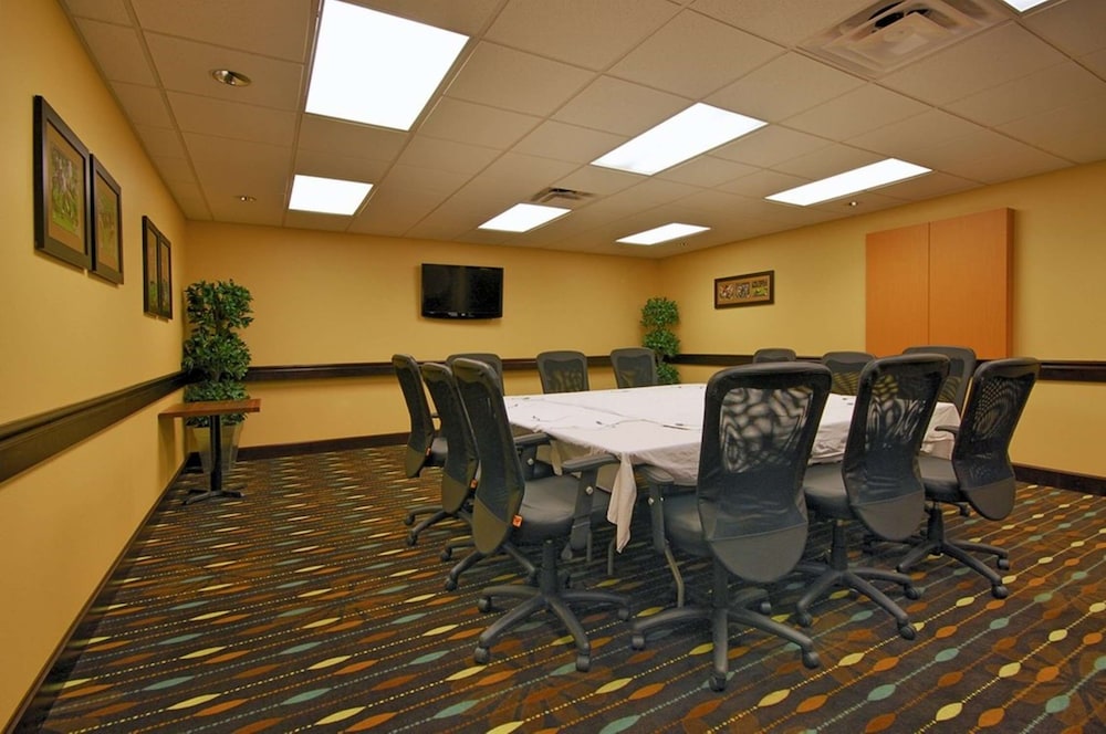 Hampton Inn & Suites New Iberia Avery Island - photo 70