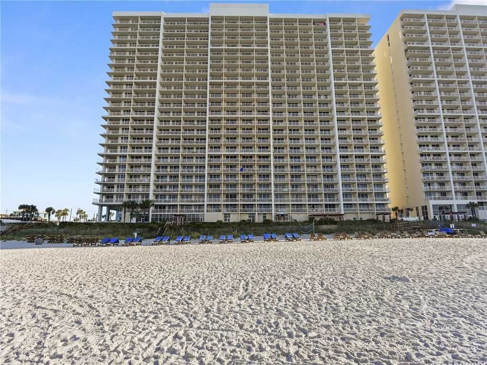 Majestic 1708 West Tower I Studio Condo - photo 16
