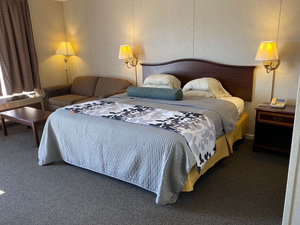 Sherwood Motel - photo 9