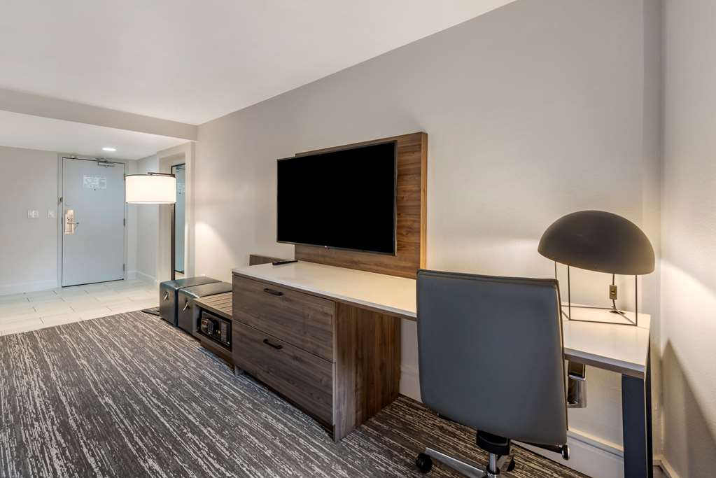 Best Western Premier Denver East - photo 21
