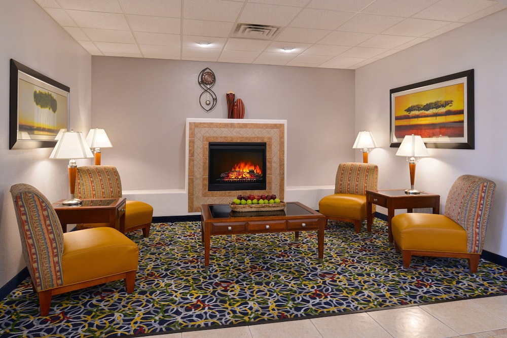 Holiday Inn Express & Suites Alamosa by IHG - photo 35
