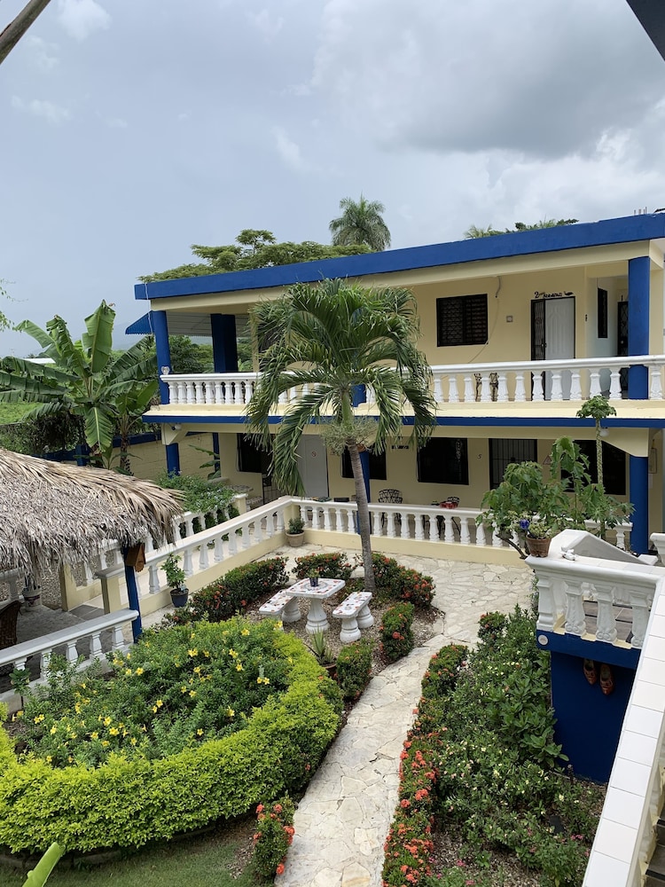 Sana El Jardin Secreto pet-friendly hotel Tamboril