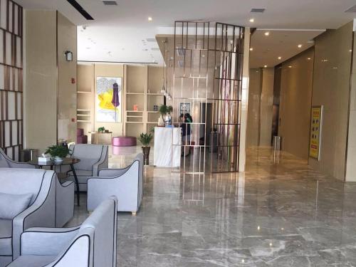 Lavande Hotel — hotel in Fuzhou