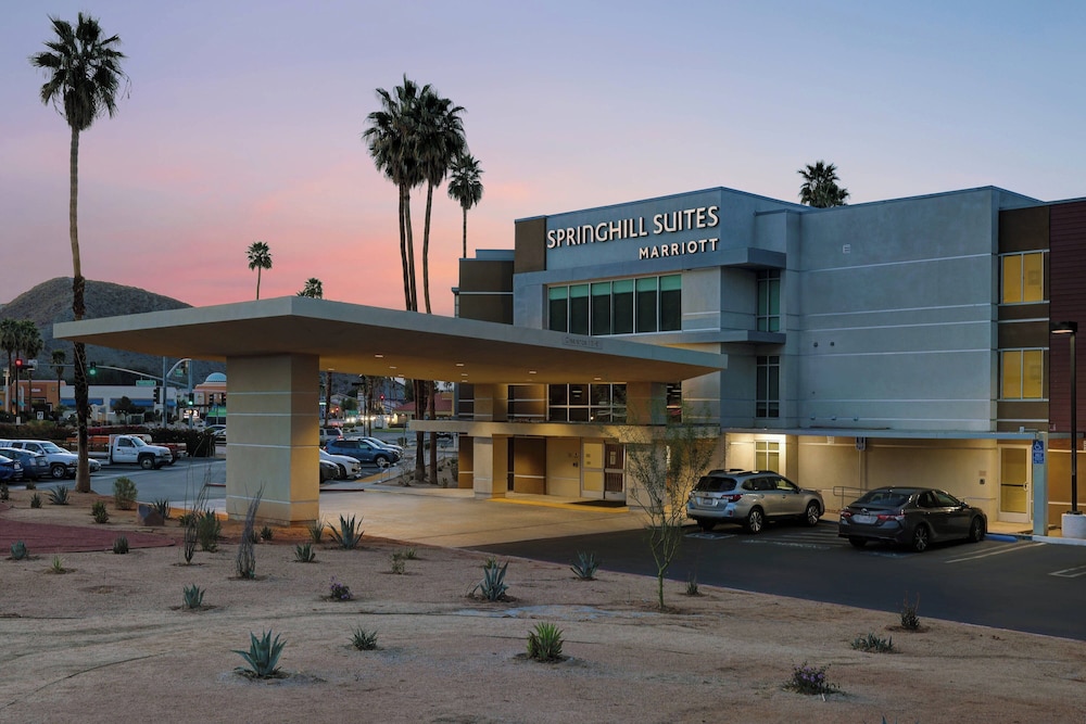 Springhill Suites By Marriott Palm Desert — Palm Desert