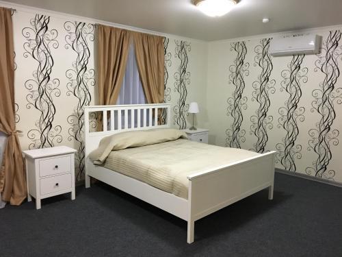 Hotel Dmitrovgrad — Dmitrov
