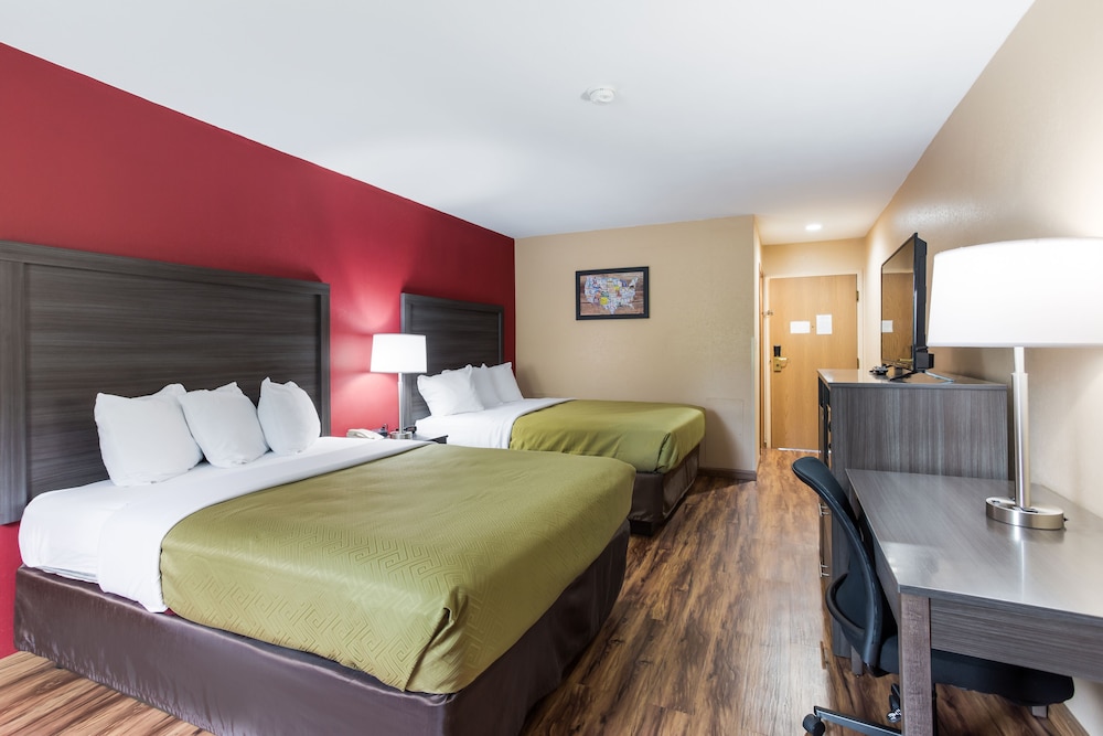 Econo Lodge Painted Post Corning - photo 3