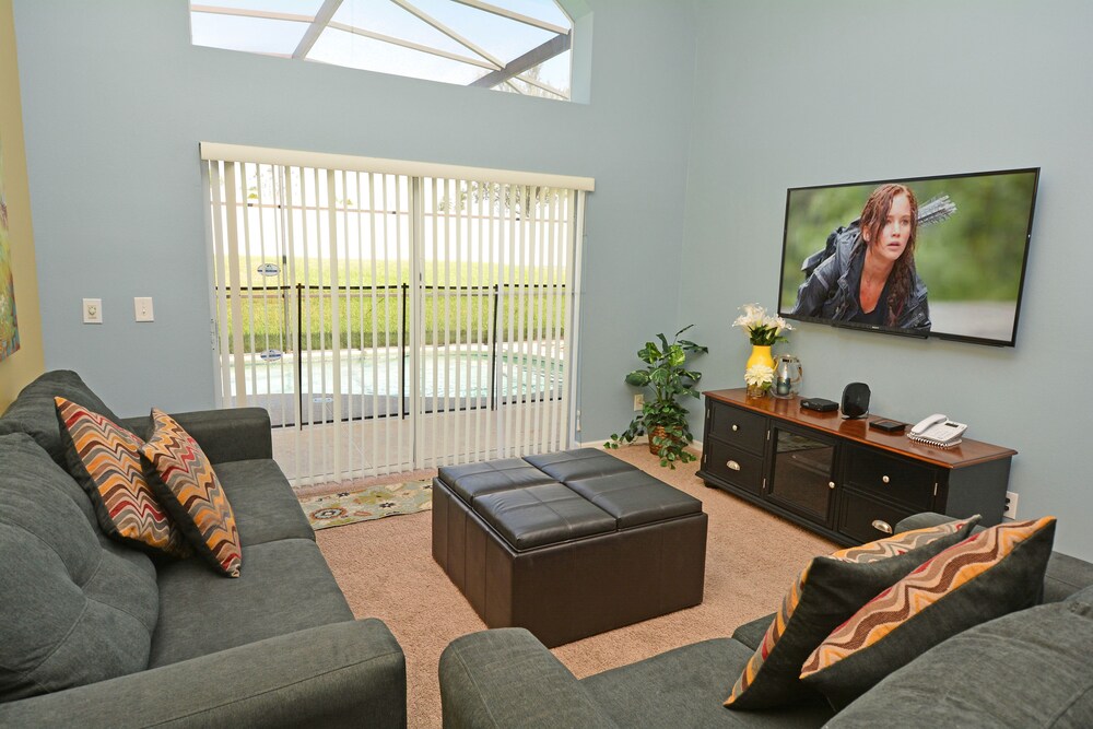 1214SC Boomerangs Bend Solana Resort 4 Br home by RedAwning - carbon neutral hotel in Davenport