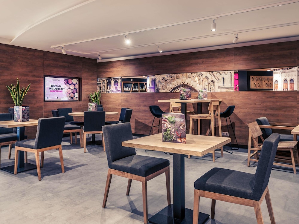 מזון ומשקאות