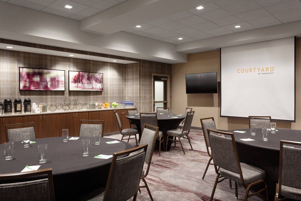 Courtyard by Marriott Winter Haven - photo 19