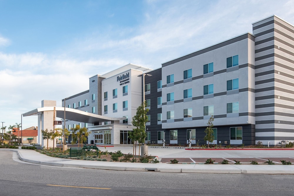 Fairfield Inn & Suites by Marriott Anaheim Los Alamitos - photo 45