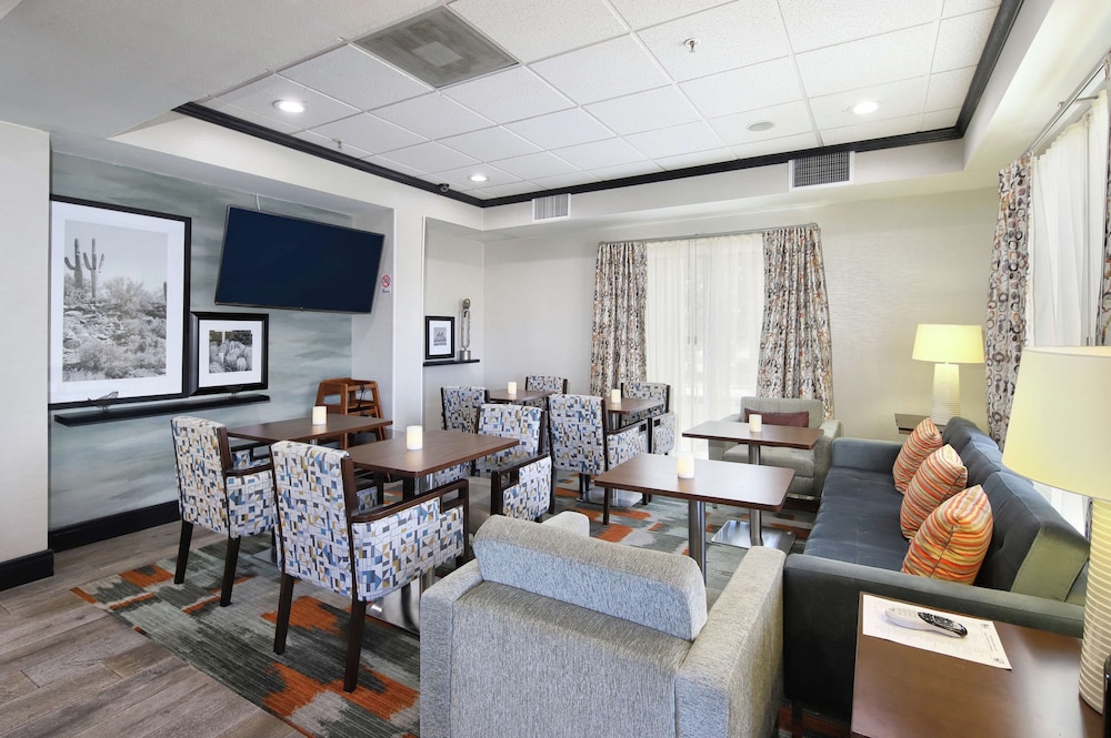 Hampton Inn Sierra Vista - photo 3