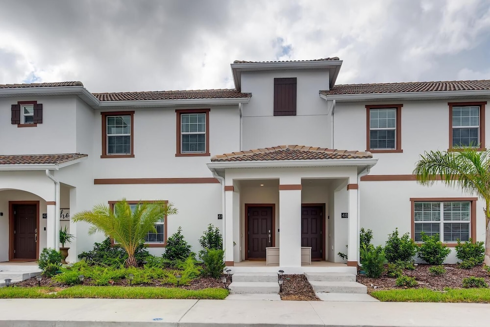 4802 LL Dream Getaway Luxury Townhome w Pool - photo 57