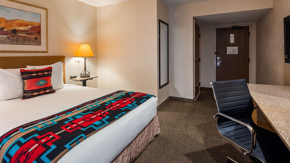 Inn at Santa Fe SureStay Collection by Best Western - photo 9