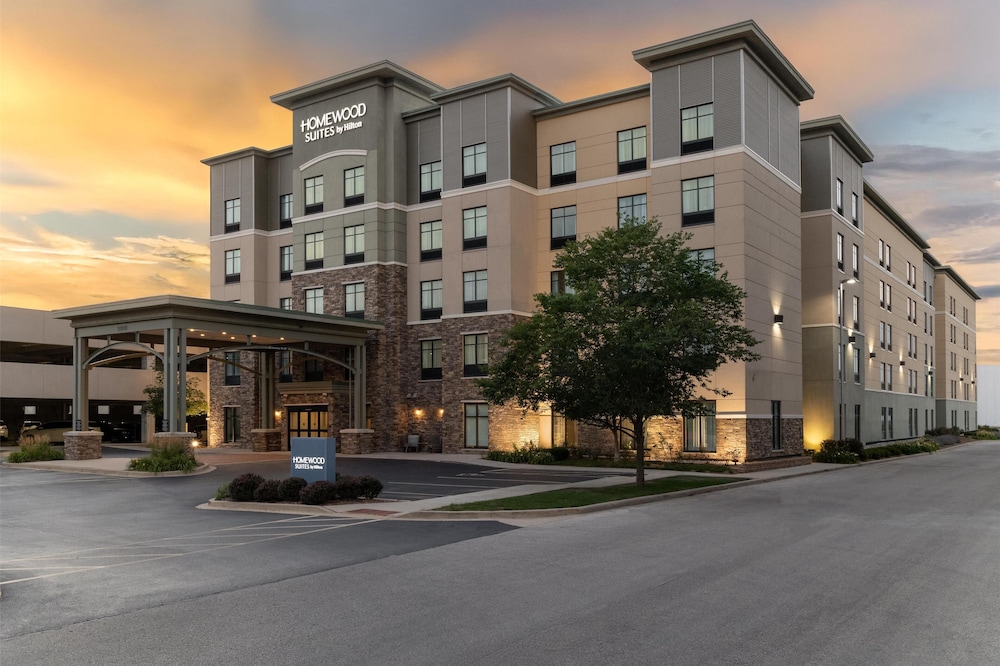 Homewood Suites by Hilton Wauwatosa Milwaukee in Milwaukee, United States