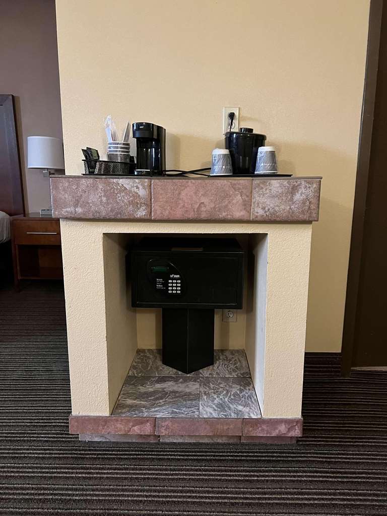 Country Inn & Suites By Radisson Battle Creek MI - photo 41