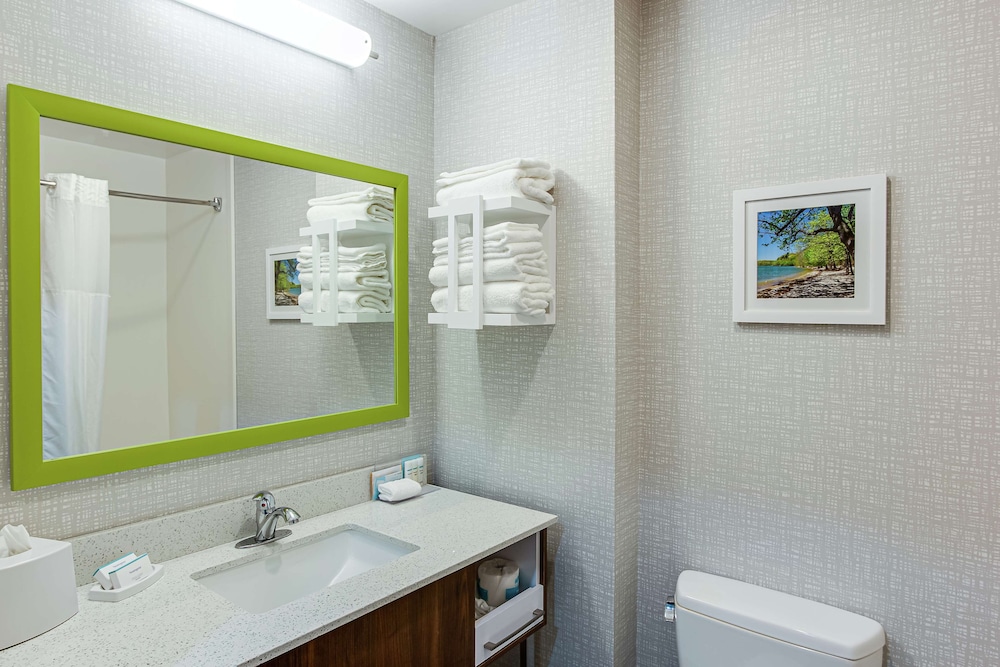Hampton Inn Oak Grove Fort Campbell - photo 14