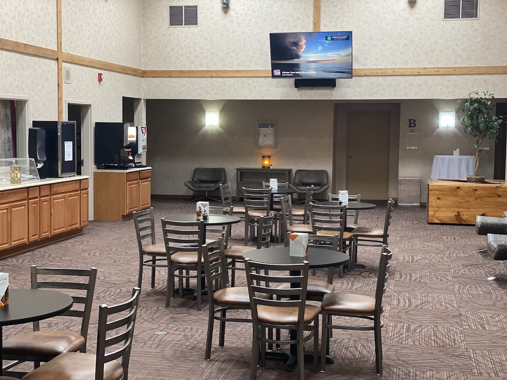 Quality Inn Frontier at U.S. Hwy 30 - photo 17