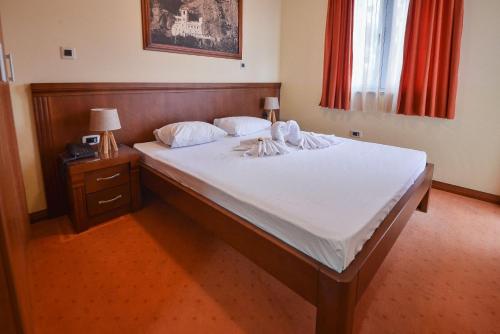 Dolce Vita - carbon neutral hotel in Budva