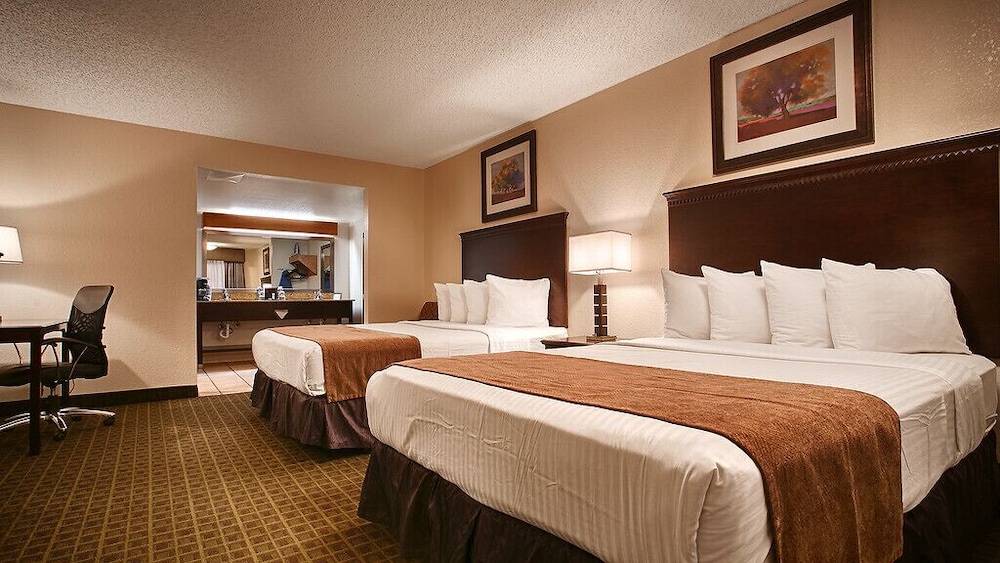 Stevens Inn - photo 10