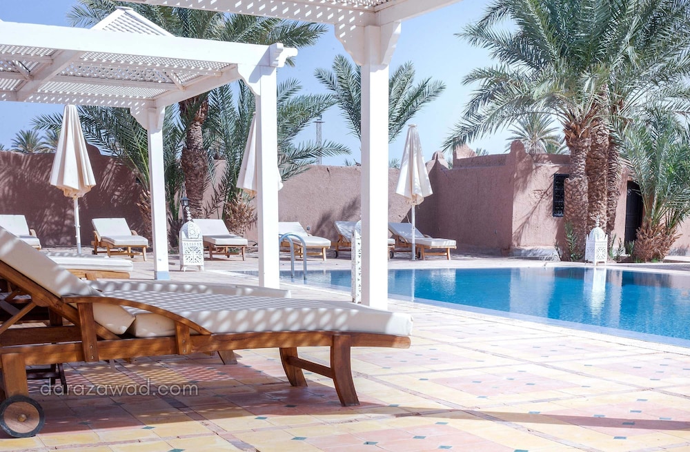 Dar Azawad - carbon neutral hotel in Mhamid