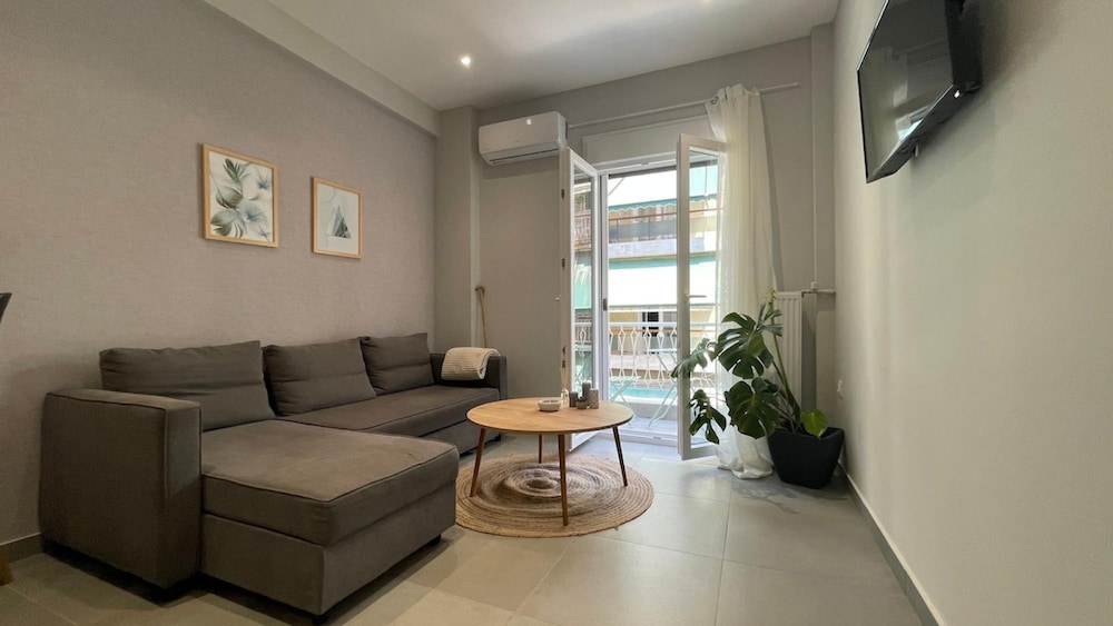 Eunoia Apartment At062 — 4-Star Luxury Hotel in Athens, Greece