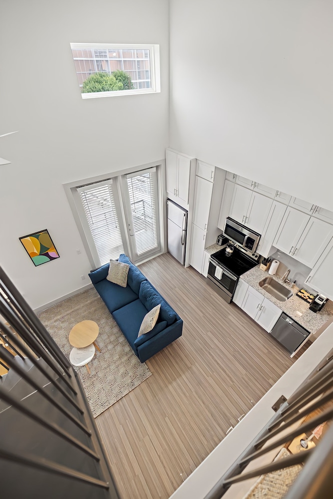 Placemakr Downtown Austin - photo 131