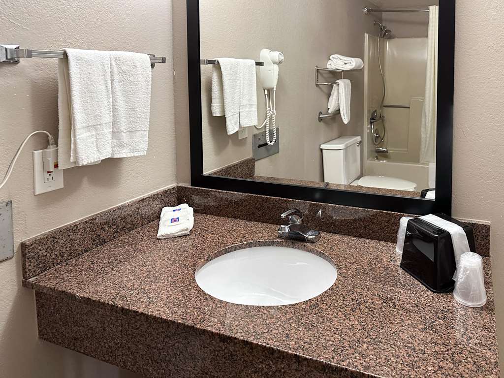 Motel 6 Atlanta GA Atlanta Airport East - photo 12