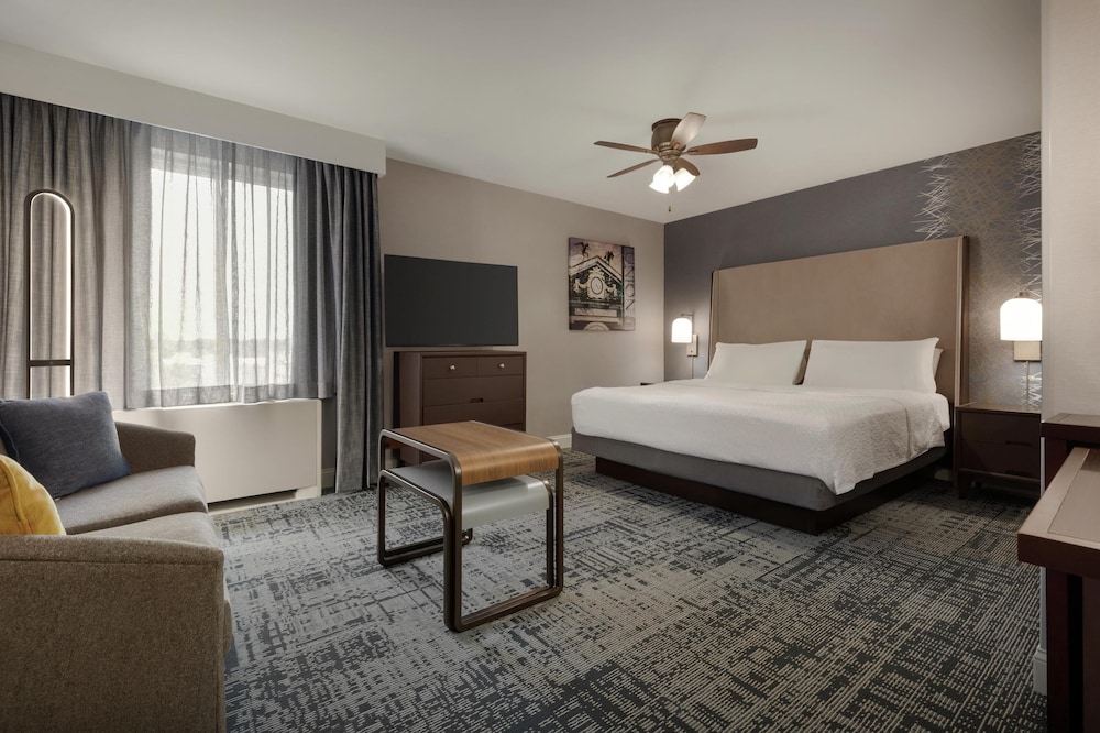 Homewood Suites by Hilton Burlington - photo 7