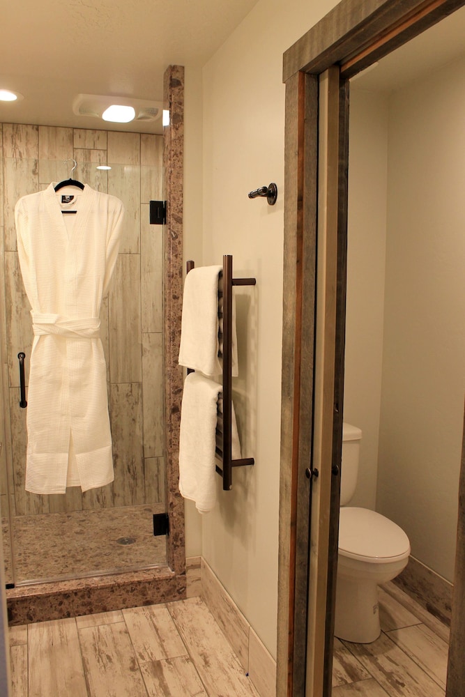 1872 Inn Adults Exclusive - photo 15
