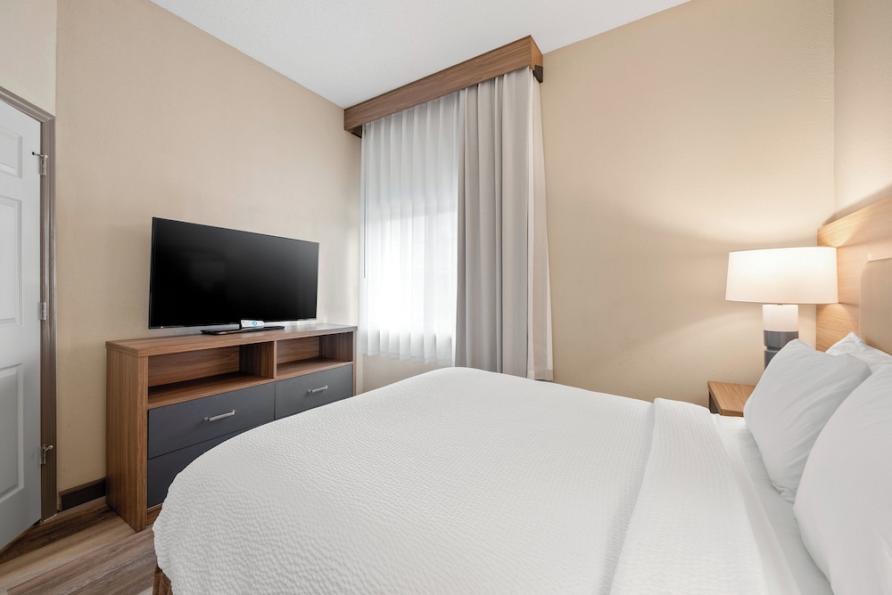 Candlewood Suites Bordentown Trenton by IHG - photo 13
