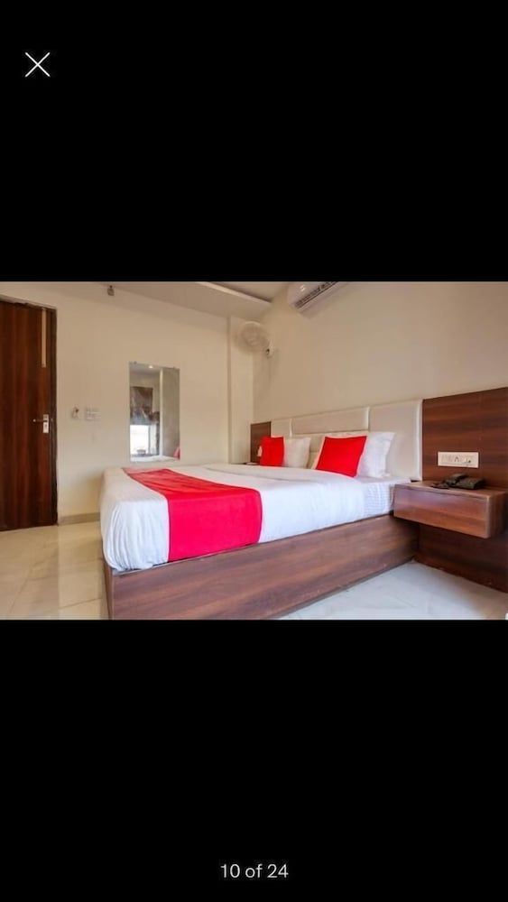 Hotel Midway - last minute hotel in Unknown City