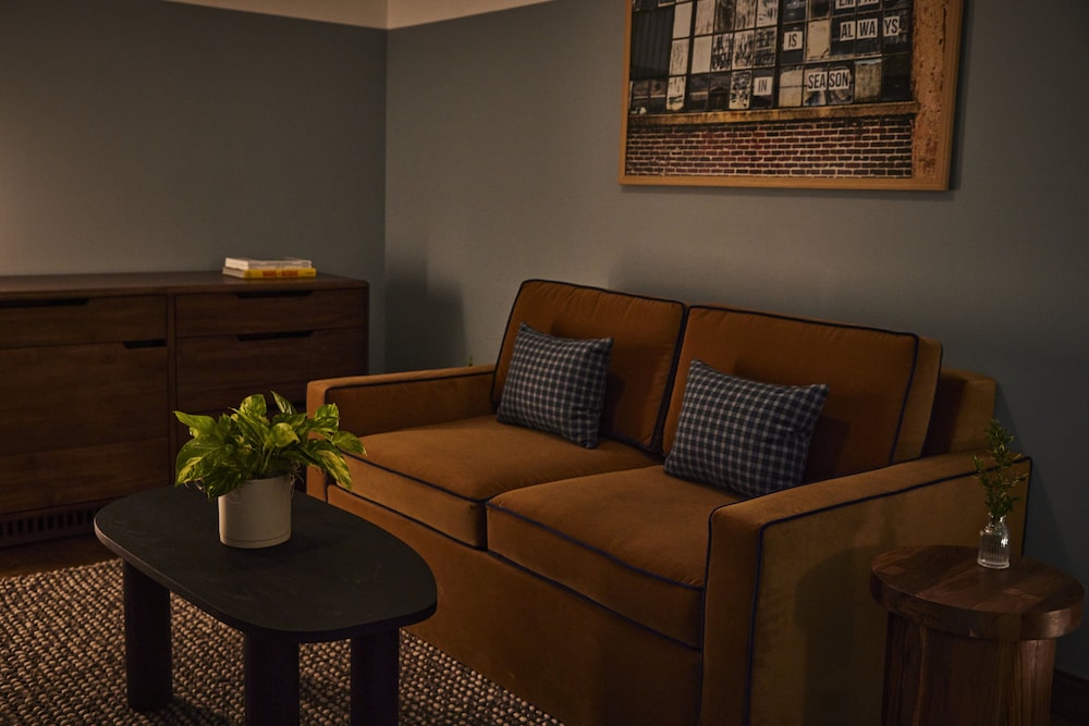 The Junto Hotel - photo 15