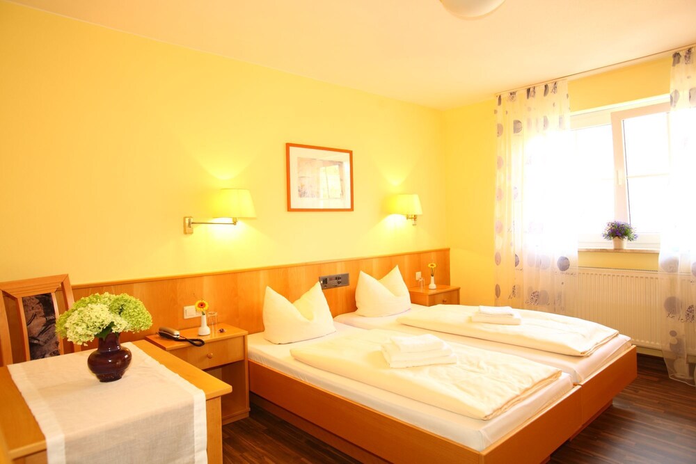 Hotelpension zum Gockl — Allershausen — photo 5