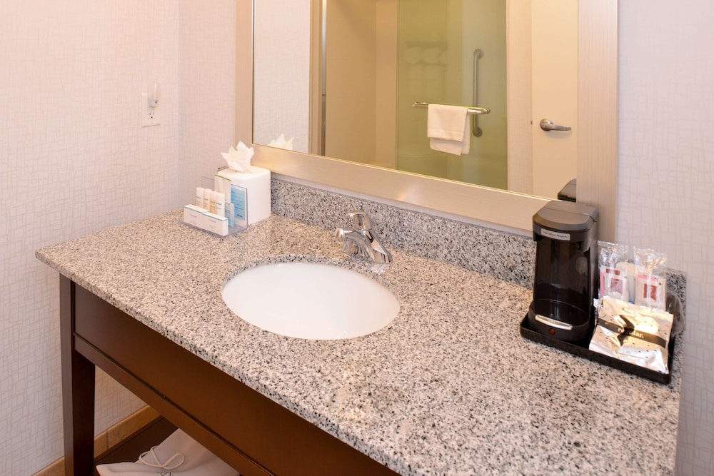 Hampton Inn Omaha Midtown Aksarben Area - photo 34