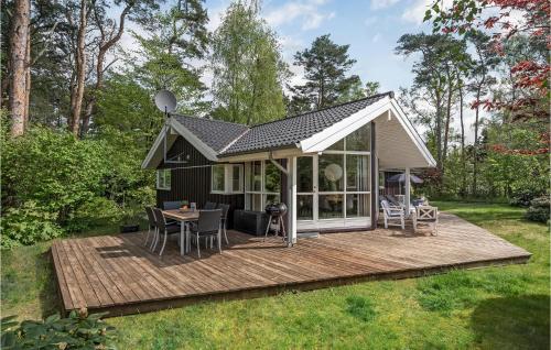 Beautiful Home In Græsted With Wifi — 4-Star Luxury Hotel in Graested, Denmark