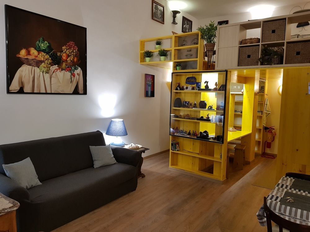 Graziella 27 — 4-Star Luxury Hotel in Naples, Italy