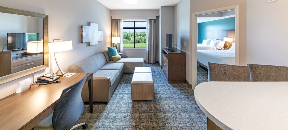 Staybridge Suites Naples Marco Island by IHG - photo 11