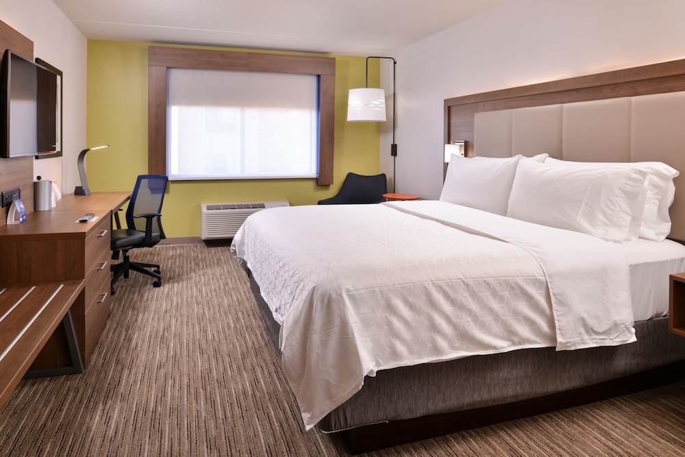 Holiday Inn Express Hotel & Suites Mesquite by IHG - photo 16