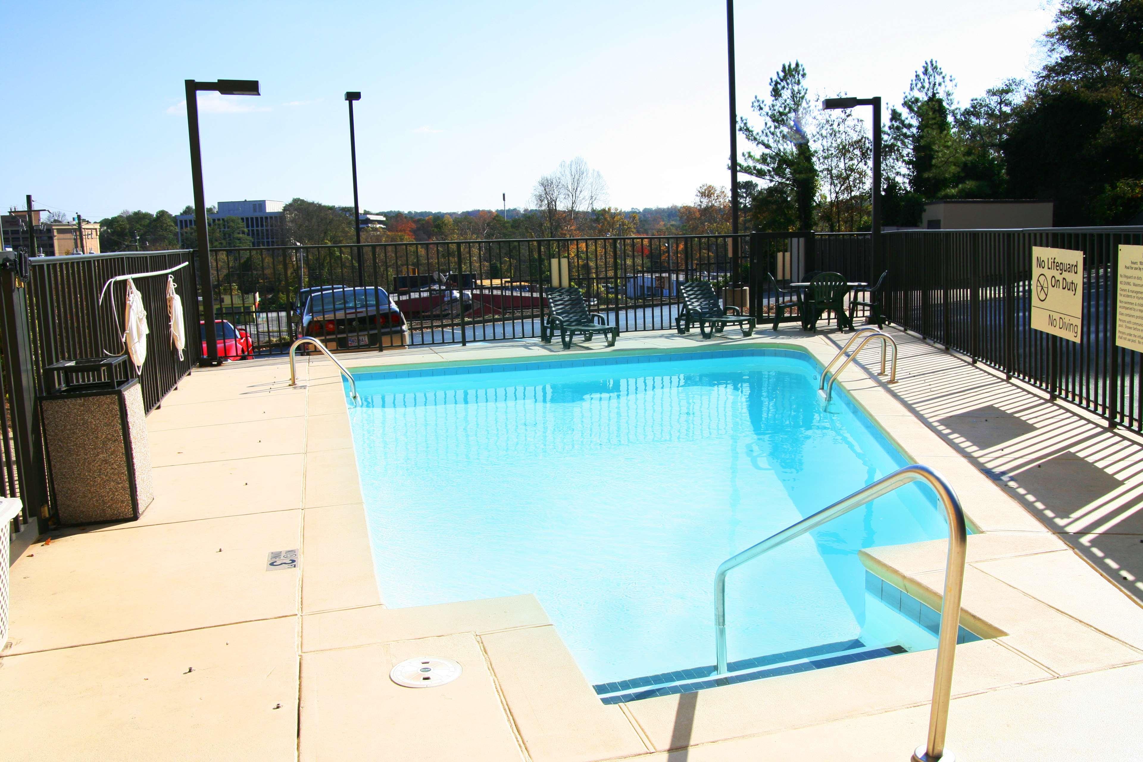 Hampton Inn Atlanta North Druid Hills - photo 29