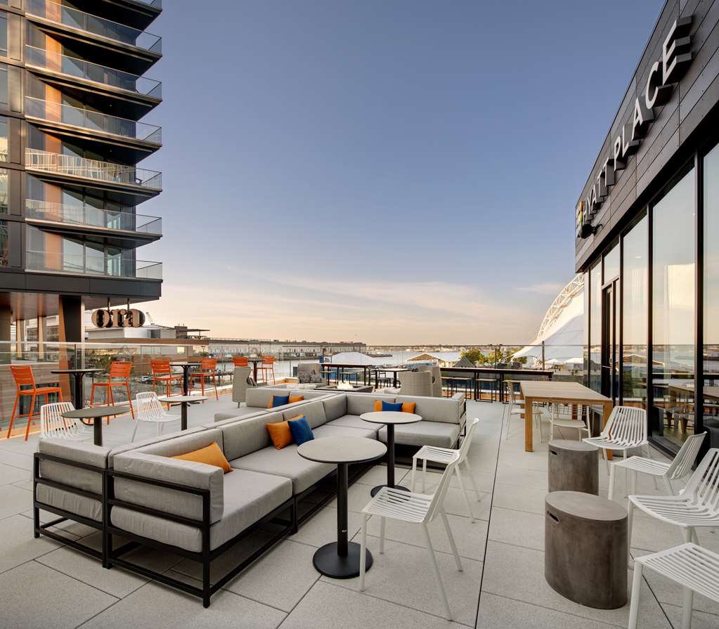 Hyatt Place Boston Seaport District - photo 45