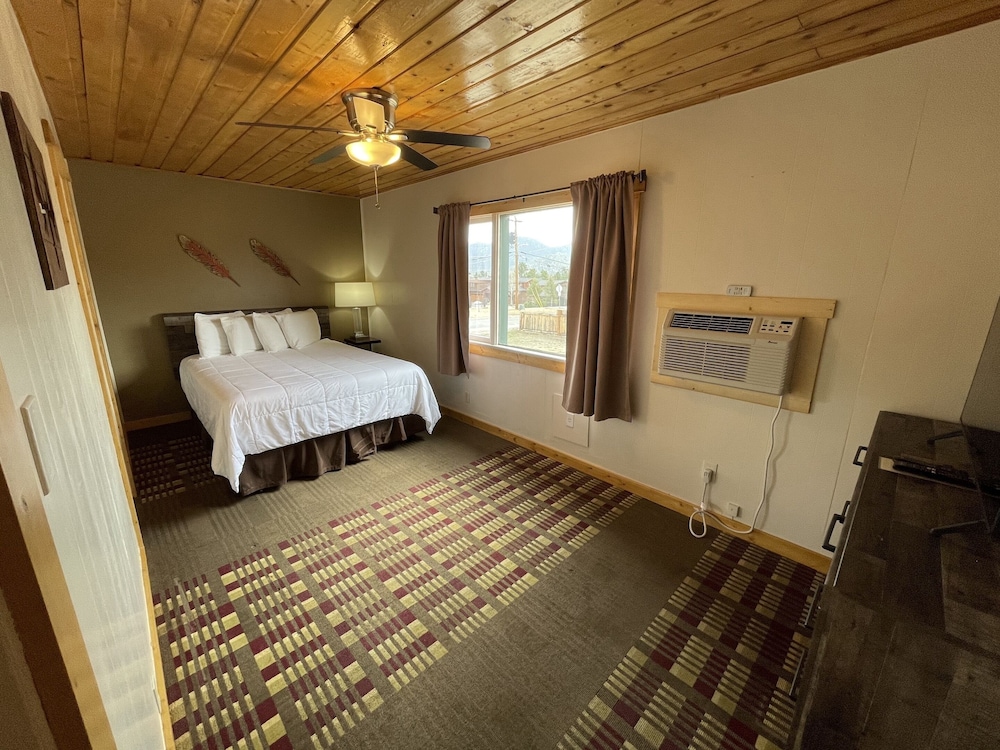 Estes Mountain Inn - photo 50