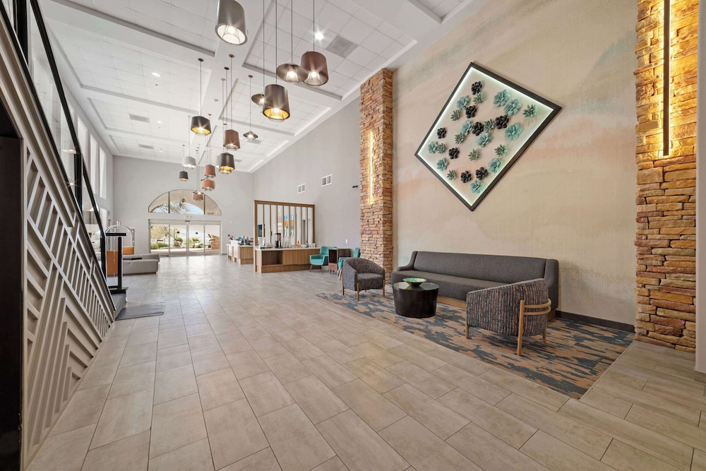 Hampton Inn & Suites by Hilton Mesquite - photo 3
