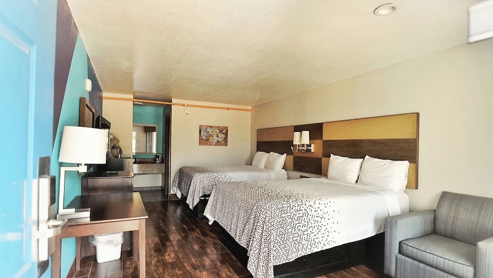 Hotel Shenandoah Woodlands Mall - photo 15