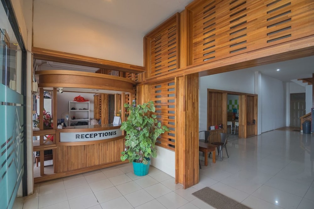 RedDoorz near Gajah Mada Pontianak in Pontianak, Indonesia