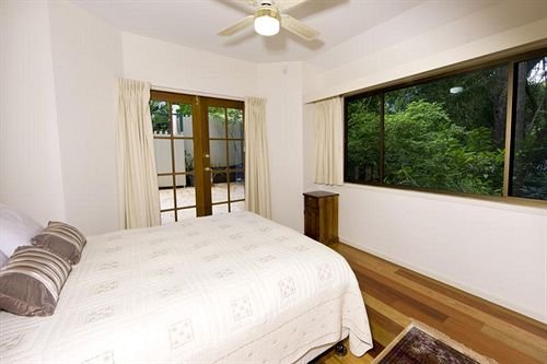 Montville Attic — Montville