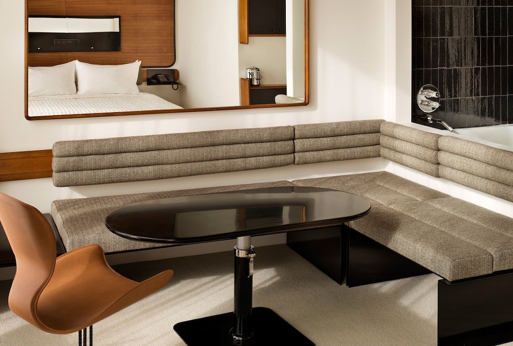 The Standard High Line New York - photo 5