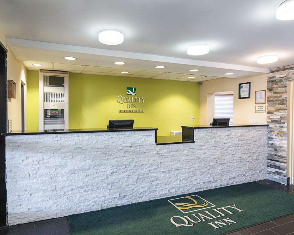 Quality Inn Richmond Airport - photo 9