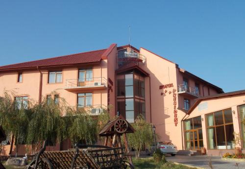 Hotel President — hotel in Buzau