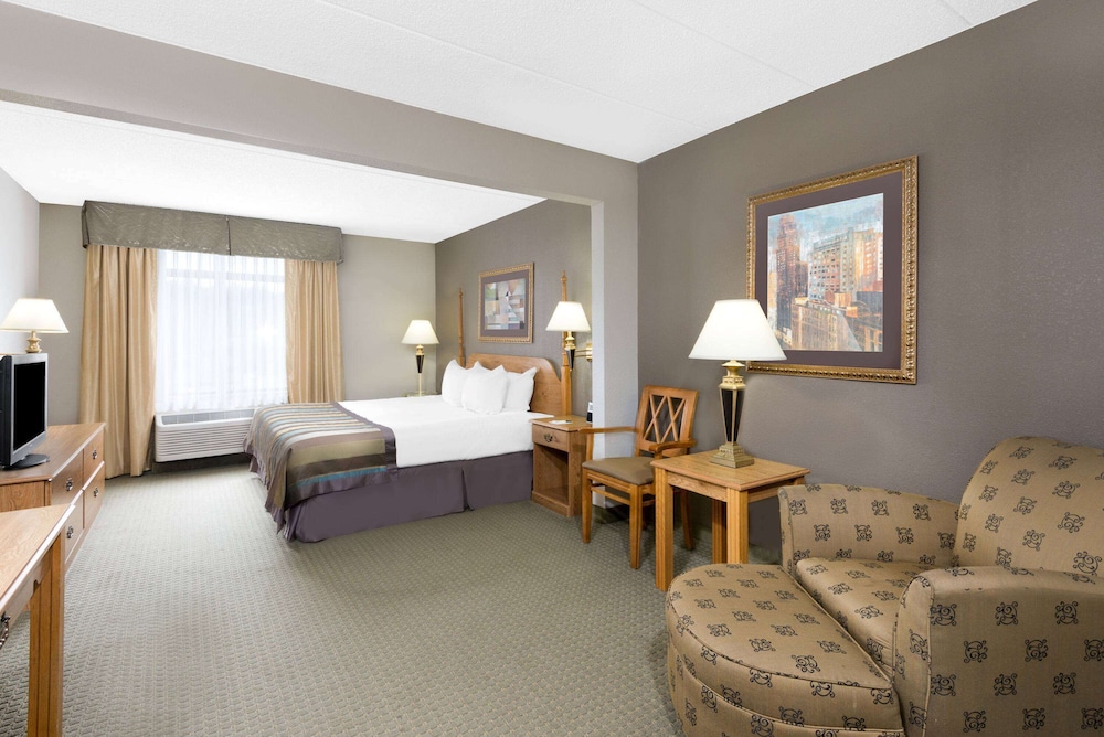 Spark by Hilton Mechanicsburg - photo 20